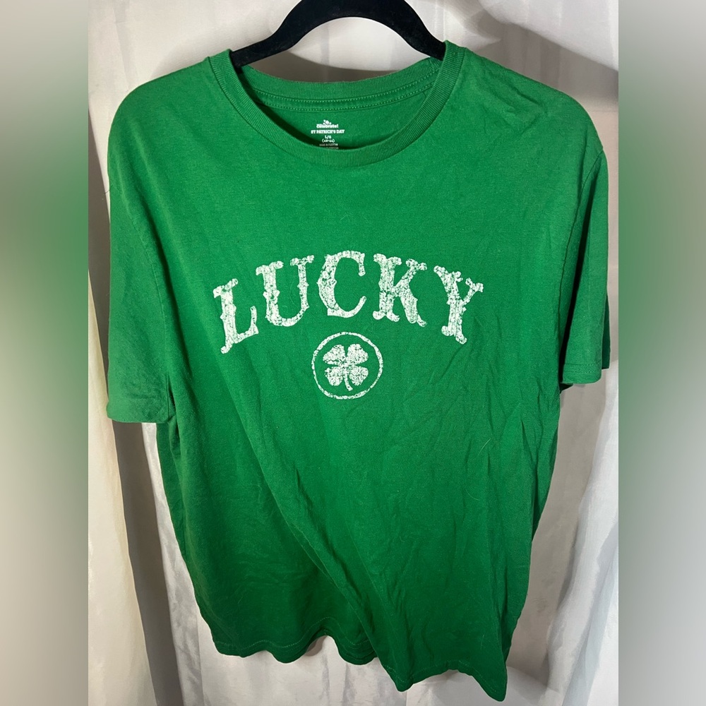 Mens Green Lucky Short Sleeve T-Shirt St. Patricks Day Sz Large42/44